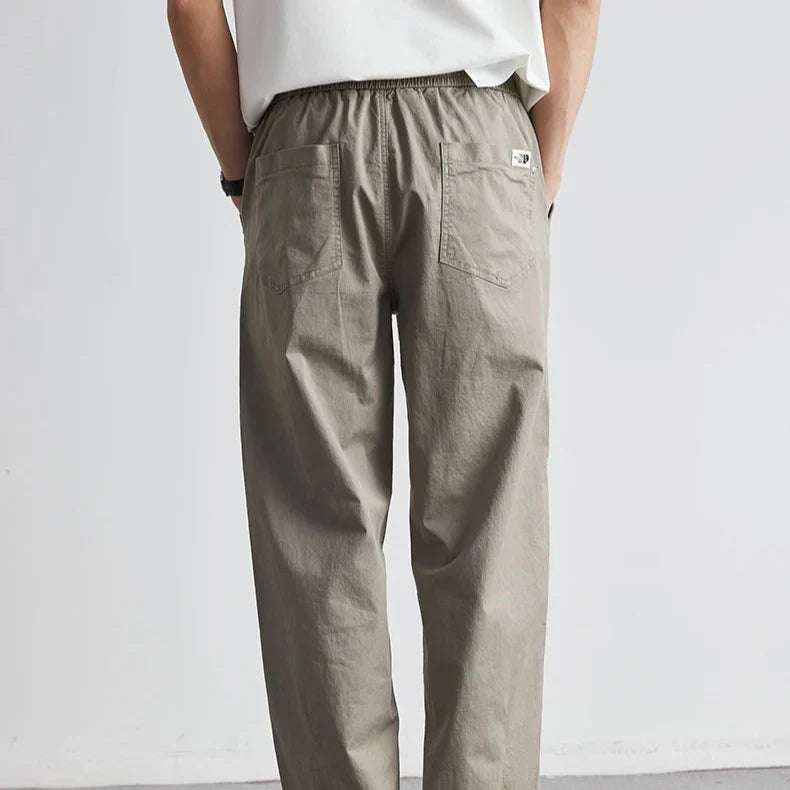 Men's Relaxed Fit Tapered Drawstring Trousers