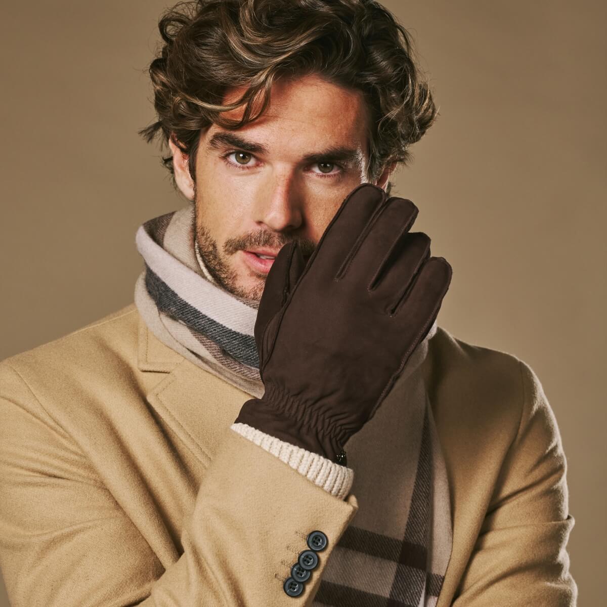 Men's Winter Gloves with Ribbed Cuff in Dark Brown