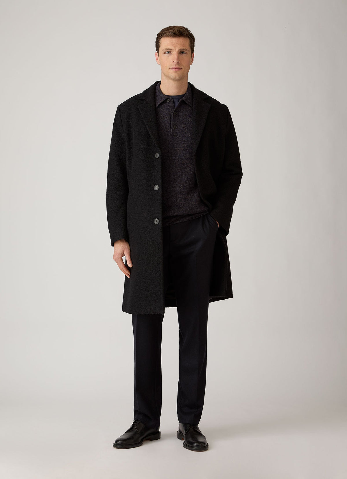 Men's Straight-Leg Tailored Wool-Look Trousers in Navy