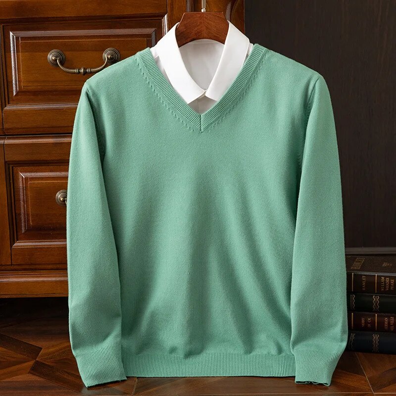 Men's Fine Knit V-Neck Jumper