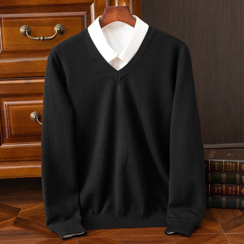Men's Fine Knit V-Neck Jumper