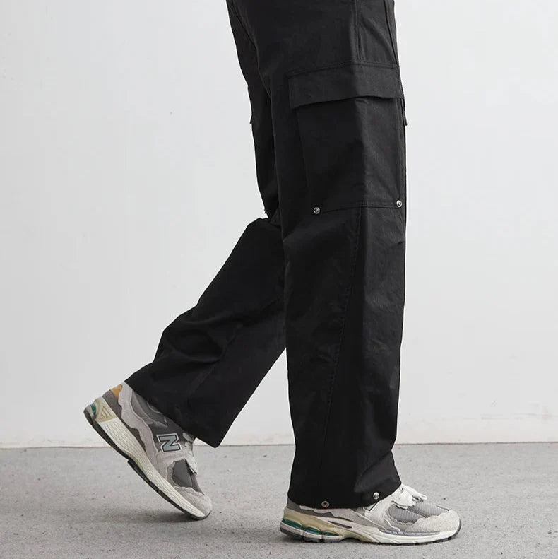 Men's Wide-Leg Cargo Trousers with Snap Pockets