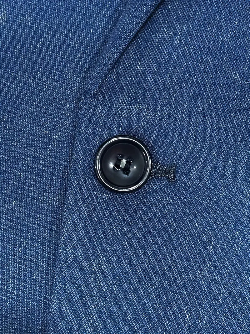 Men’s Linen Suit with Tailored Blazer