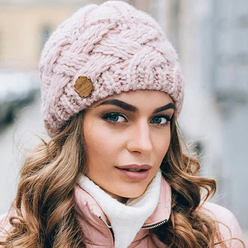 Women's Chunky Cable Knit Slouchy Beanie