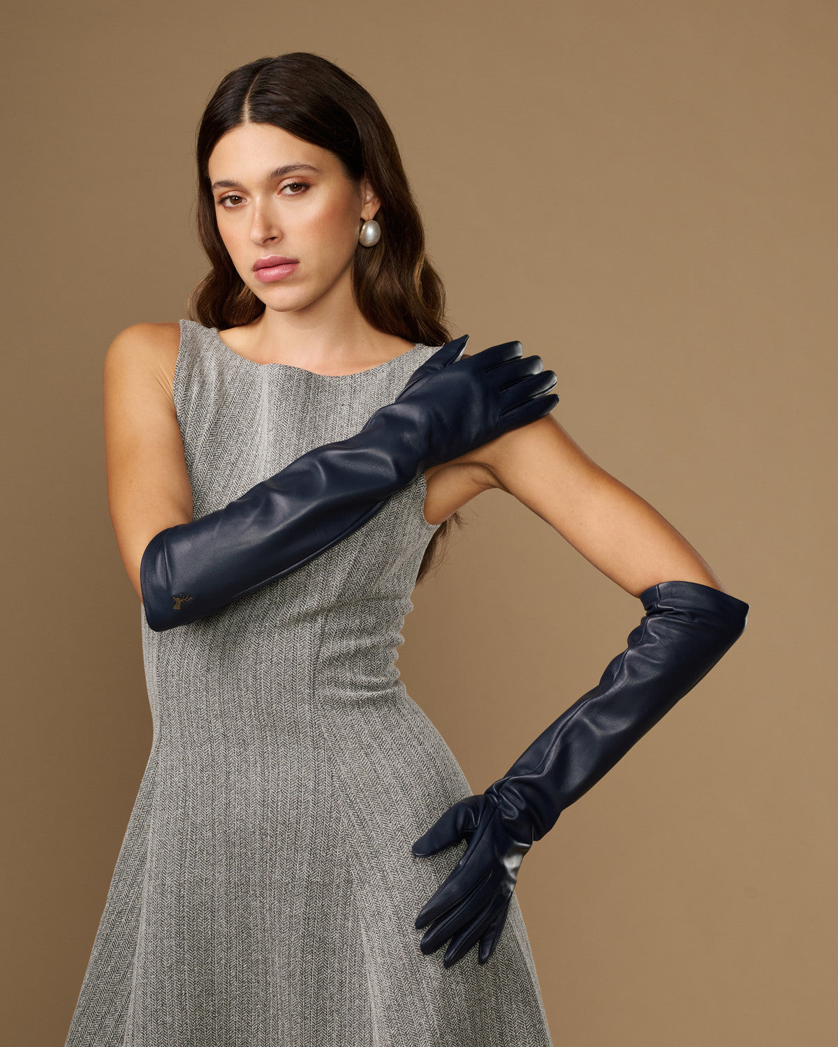 Women's Elbow-Length Lambskin Leather Touchscreen Gloves
