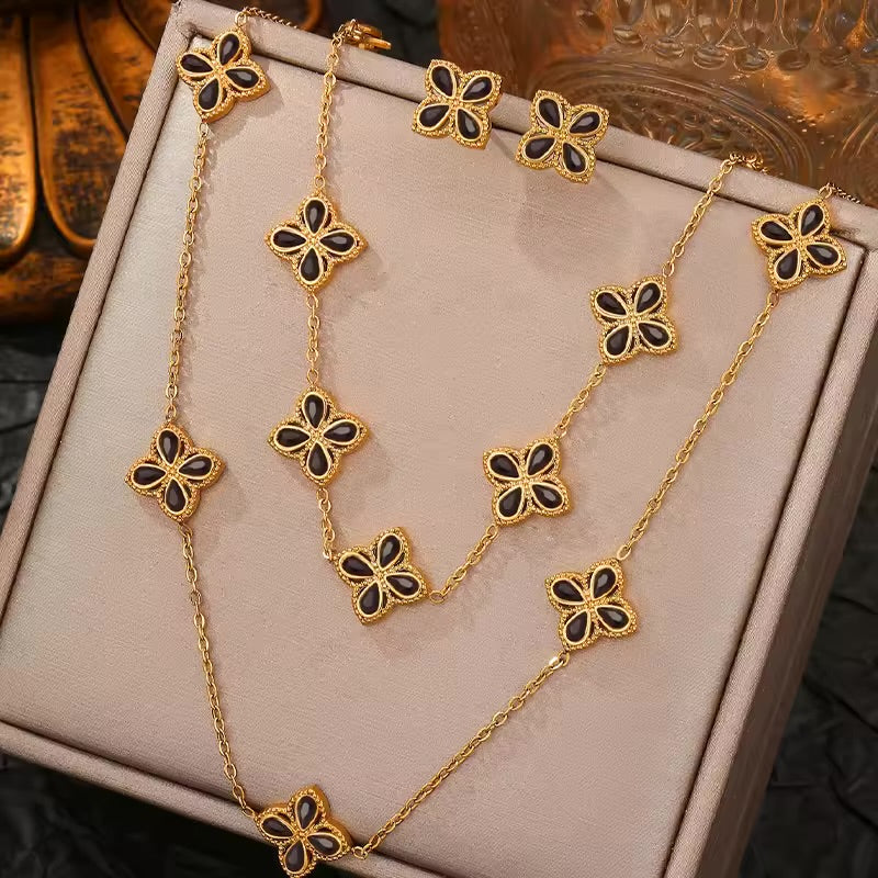 Women's Four Leaf Clover Necklace Jewellery Set
