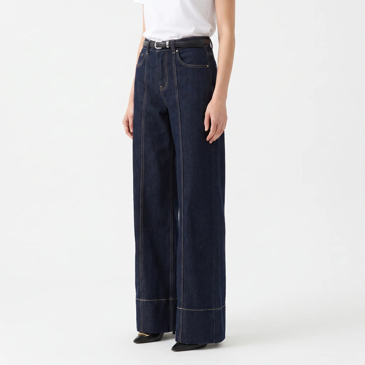 Women's Dark Wash Wide-Leg Jeans with Front Seams