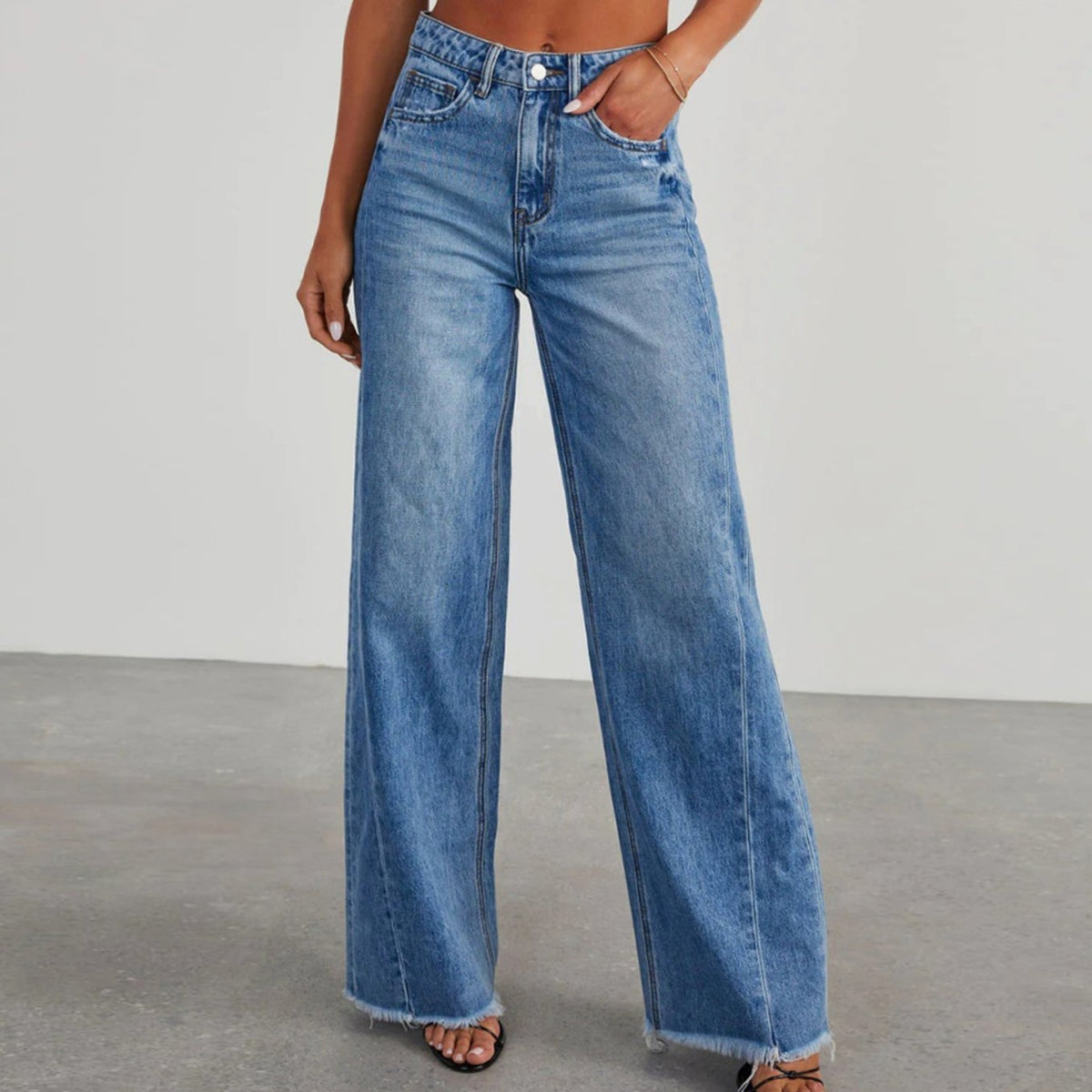 Women's High-Waisted Wide-Leg Jeans with Raw Hem in Blue