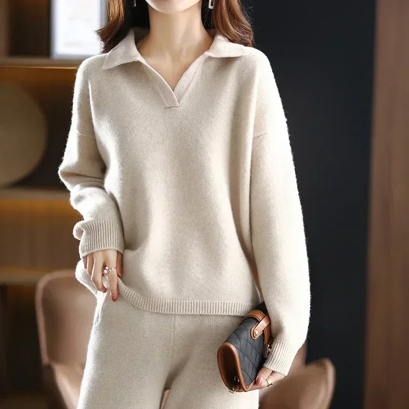 Women's Collared V-Neck Knit Jumper