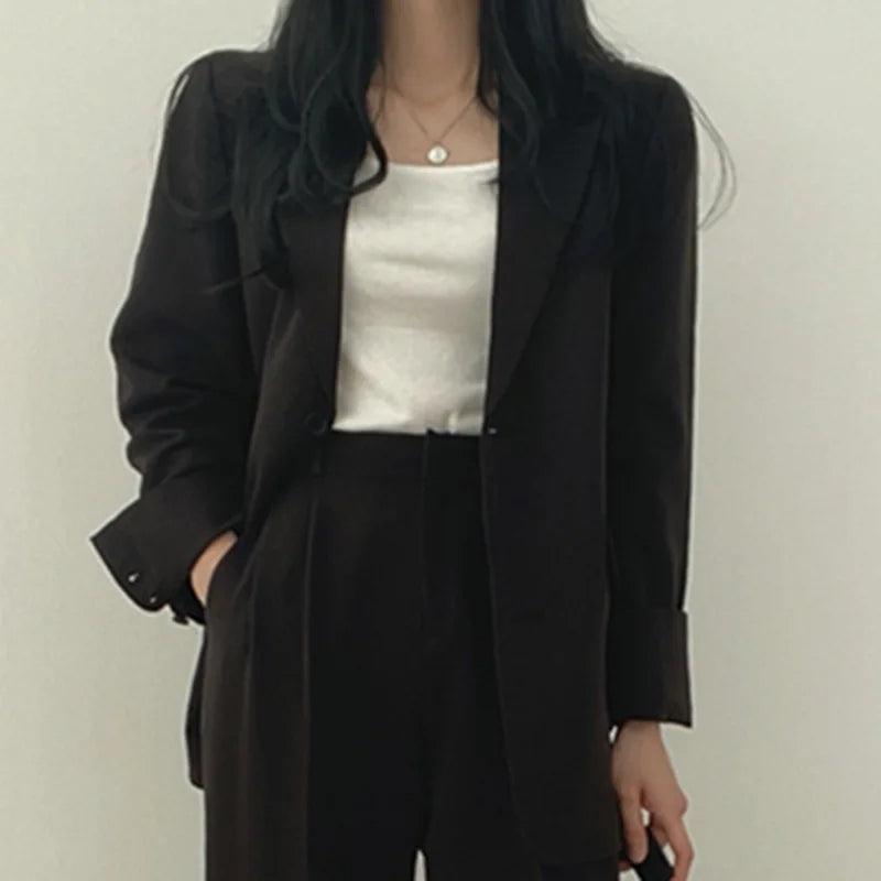 Women's Notch Lapel Blazer & Straight-Leg Trouser Suit