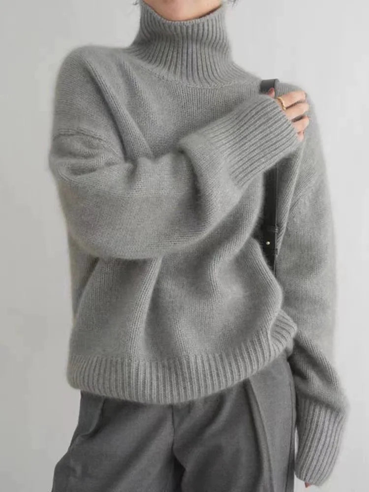 Women's Oversized Ribbed Roll Neck Jumper