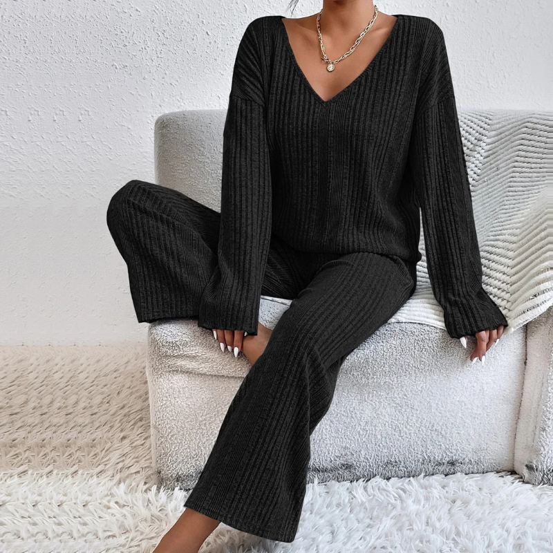 Women's Ribbed V-Neck Wide-Leg Lounge Set
