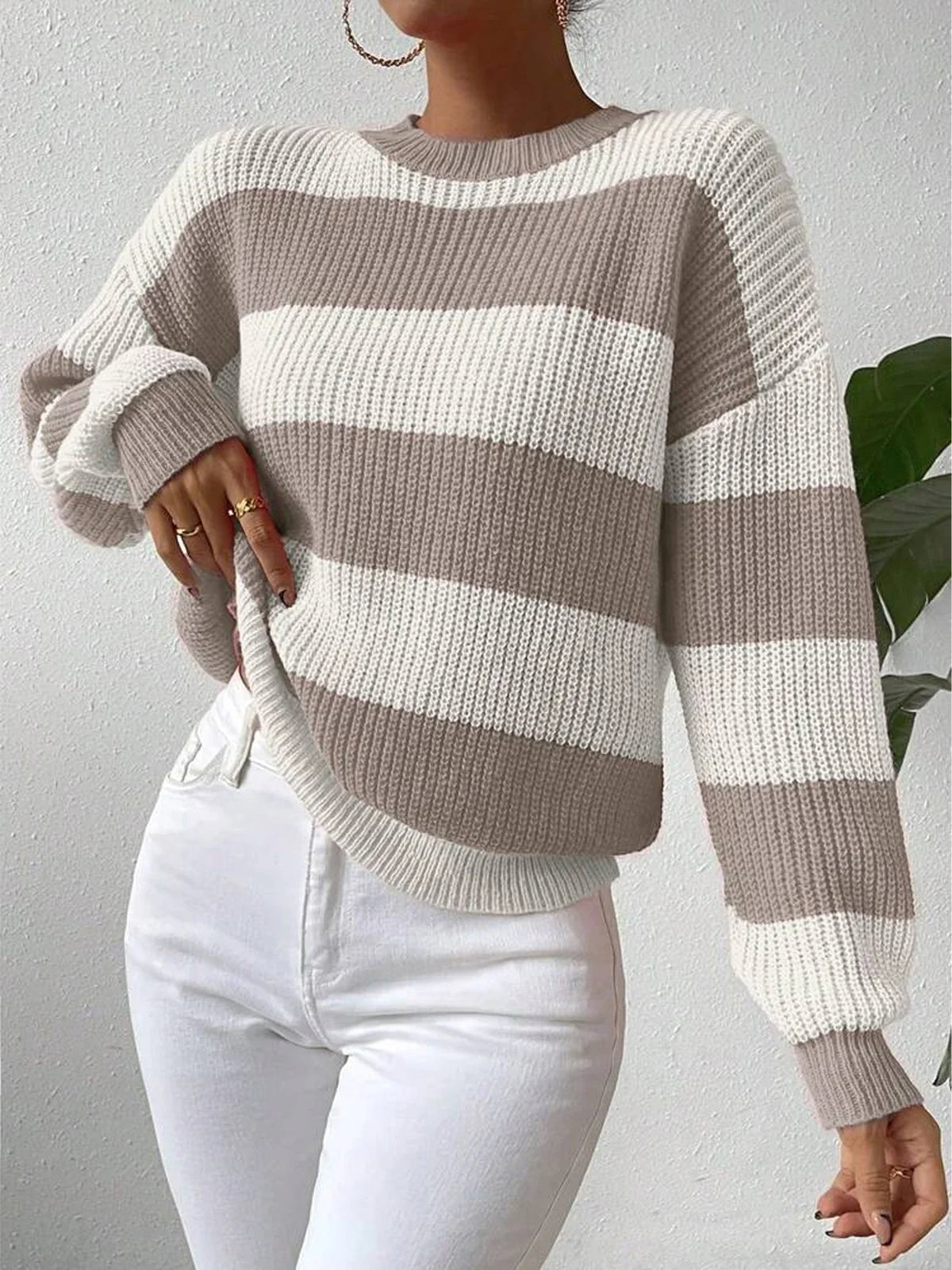 Women's Striped Crew Neck Knit Jumper in Beige and White